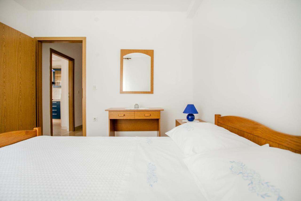 Apartments Ivomar Трогир Экстерьер фото