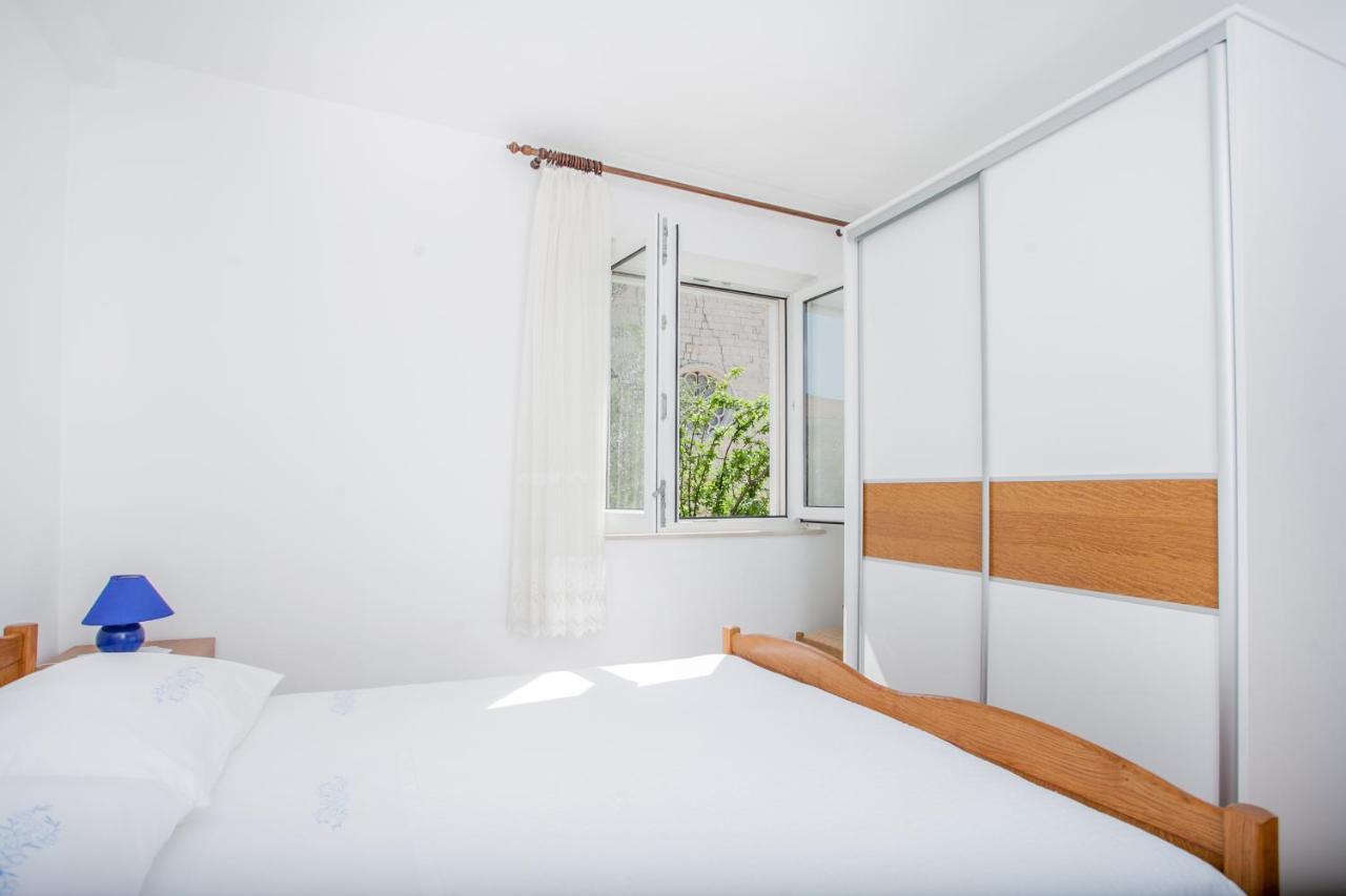 Apartments Ivomar Трогир Экстерьер фото