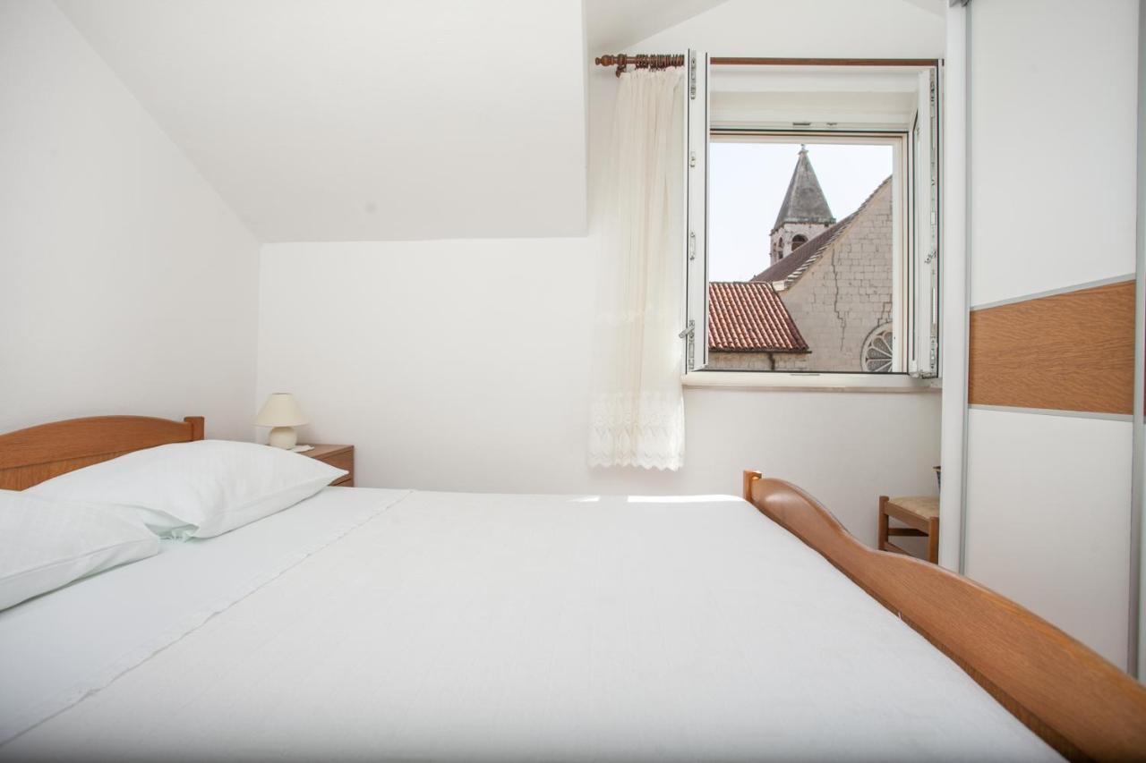Apartments Ivomar Трогир Экстерьер фото