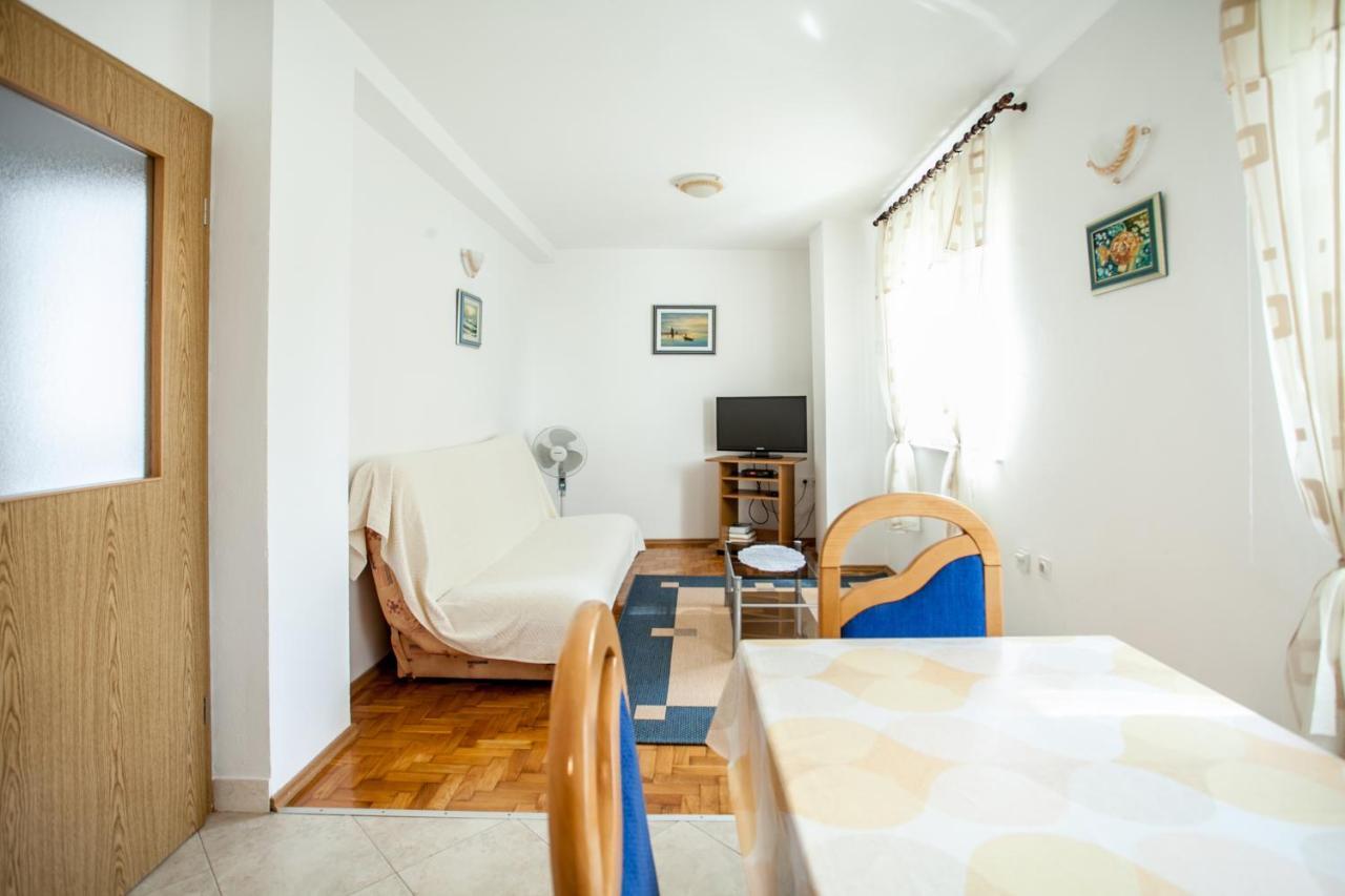 Apartments Ivomar Трогир Экстерьер фото