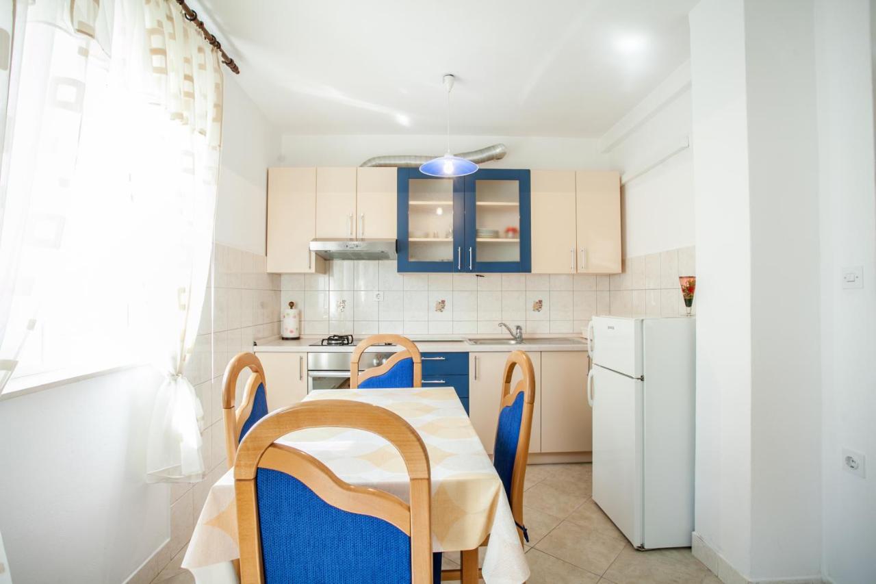 Apartments Ivomar Трогир Экстерьер фото
