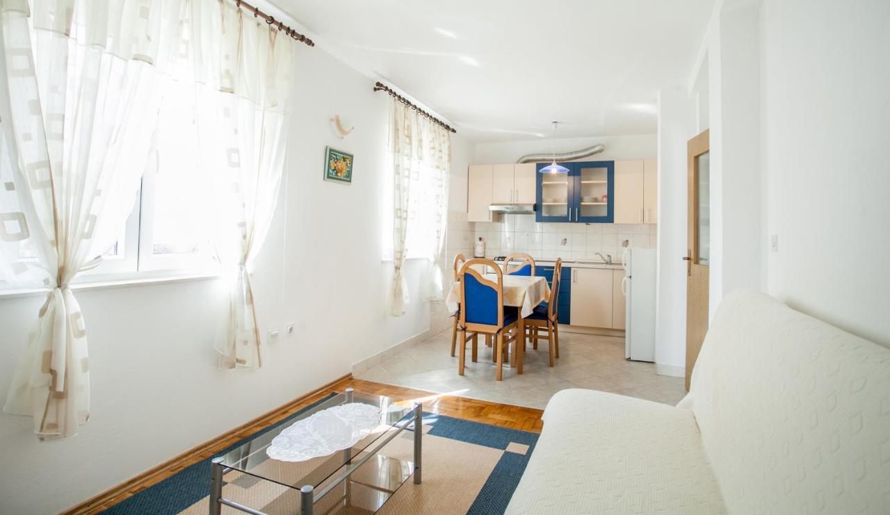 Apartments Ivomar Трогир Экстерьер фото